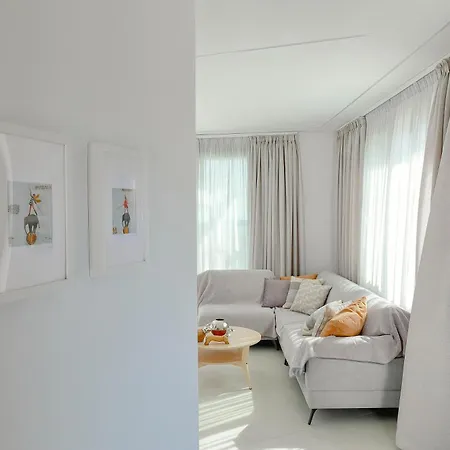 Ocean Breeze Apartmán