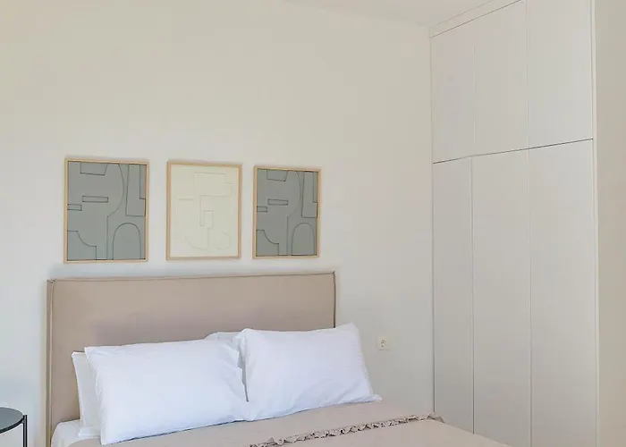 Ocean Breeze Chrysi Ammoudia